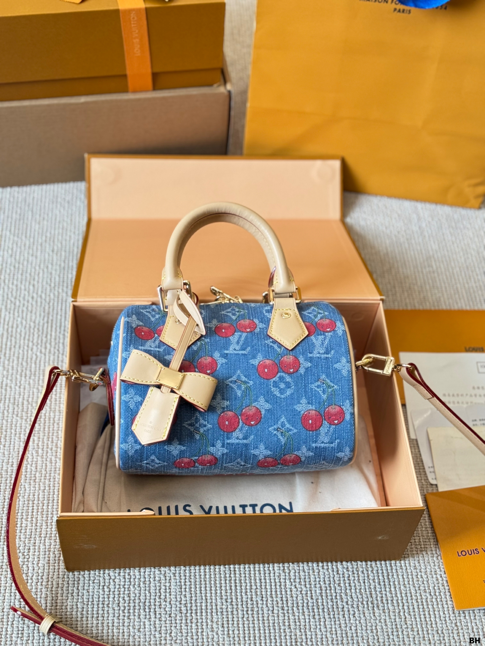 Lv Speedy 20 Cherry Print pillow bag