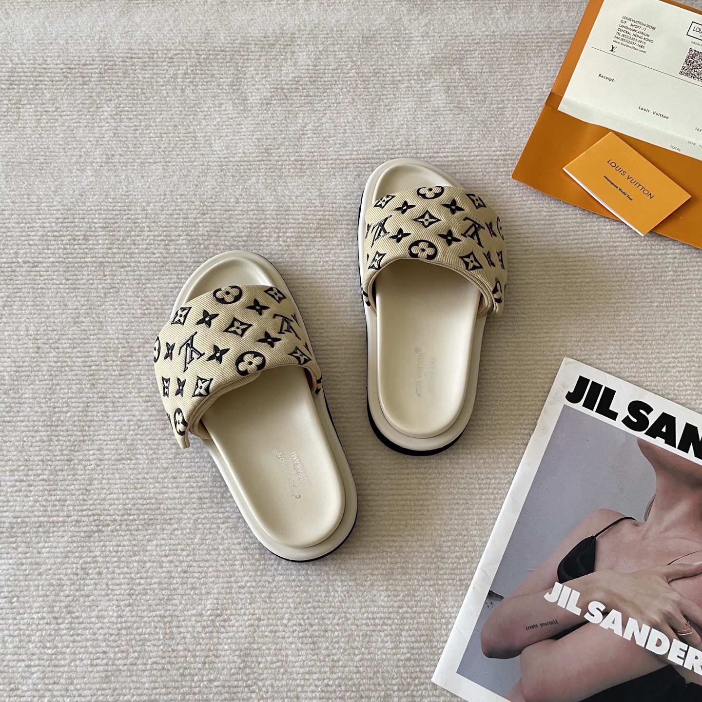 LV Early Spring Letter Buckle Sandals