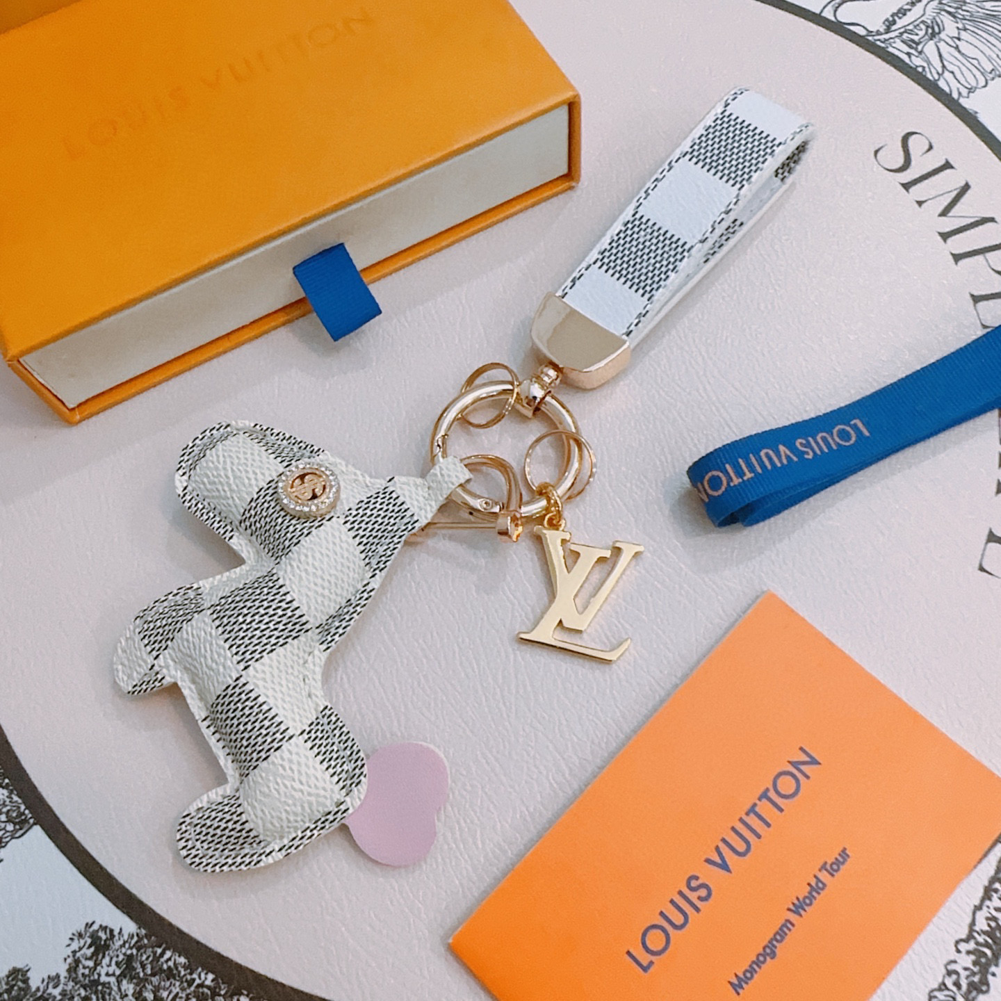 LV keychain bag buckle