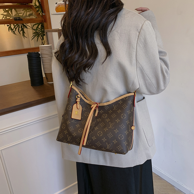LV presbyopic fashion classic shoulder bag