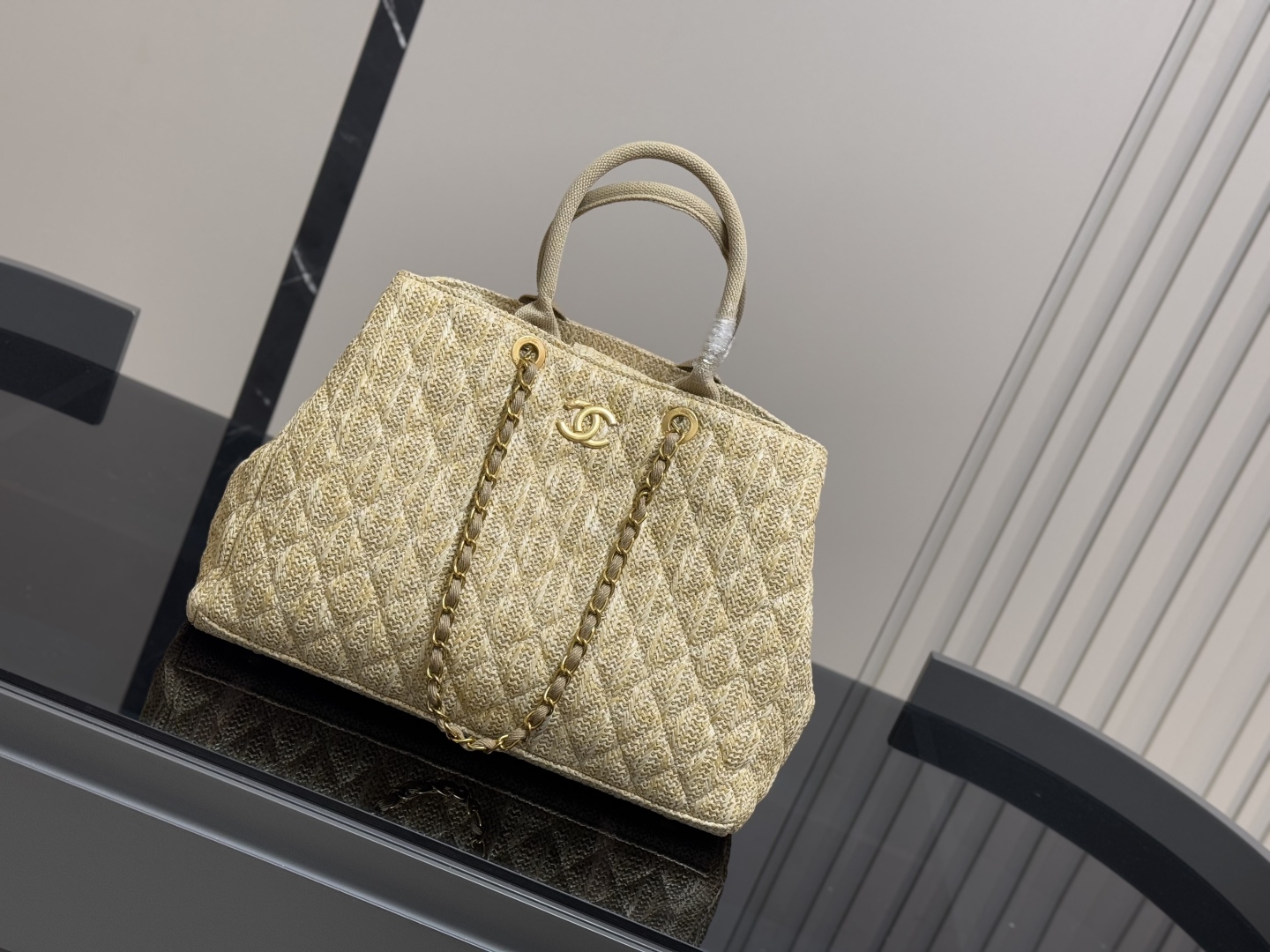 Chanel straw shopping bag