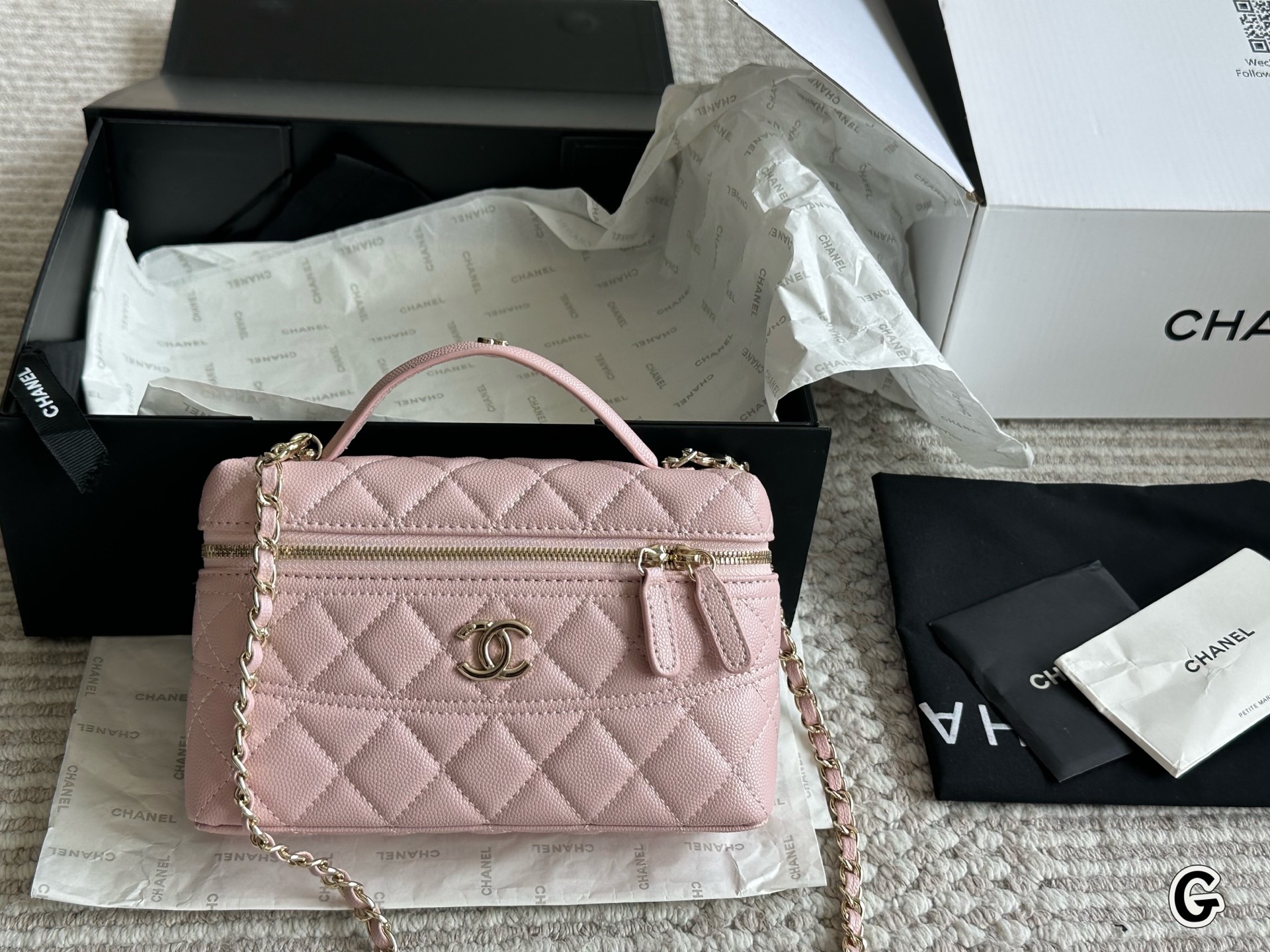 Chanel 25c's best-selling lp box bag