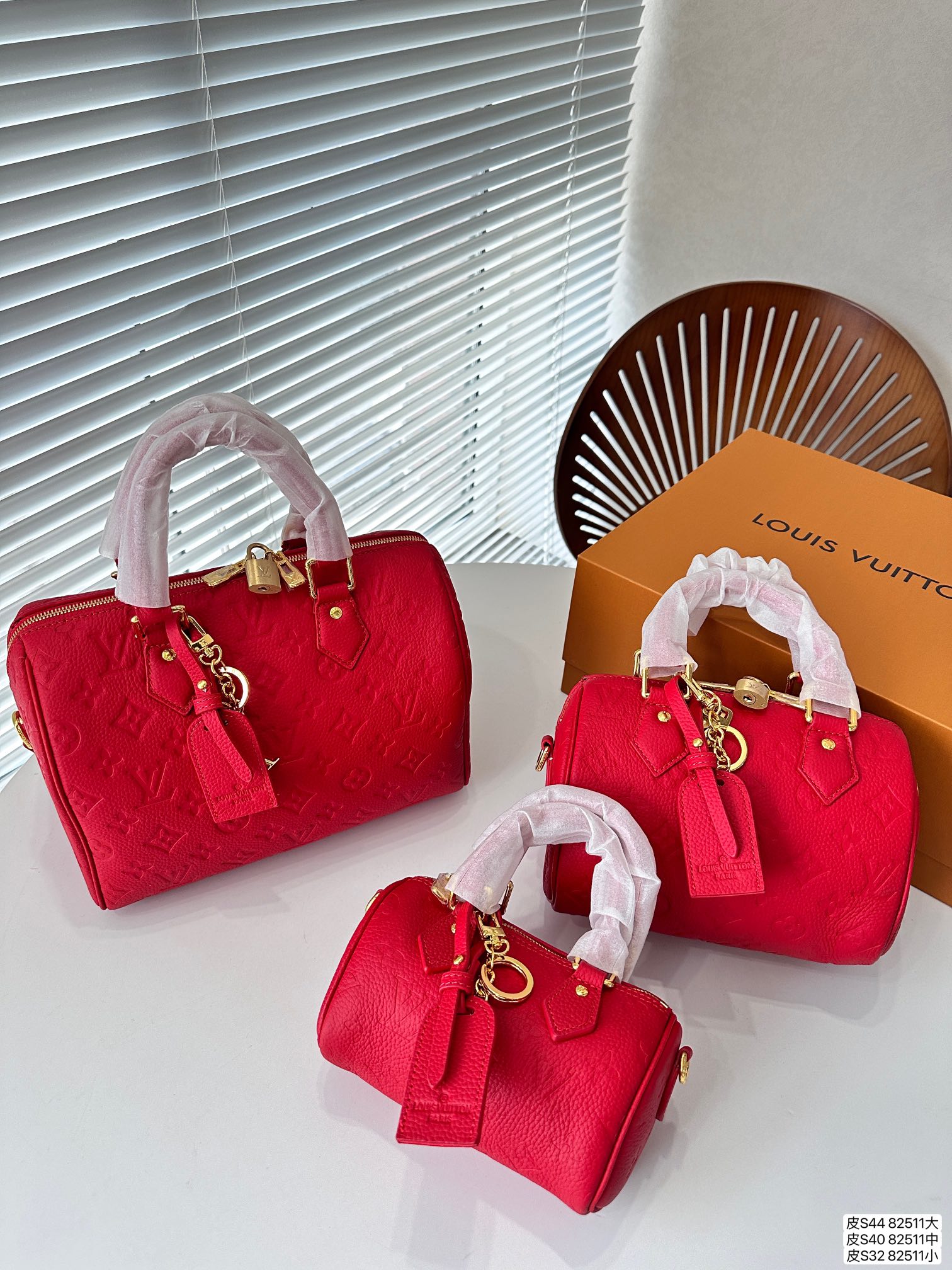 LV new speedy monogram shoulder bag