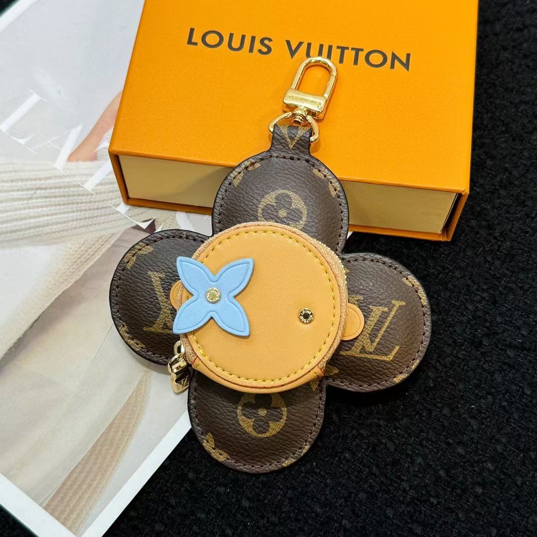 Louis Vuitton vivienne Sunflower Coin Purse pendant