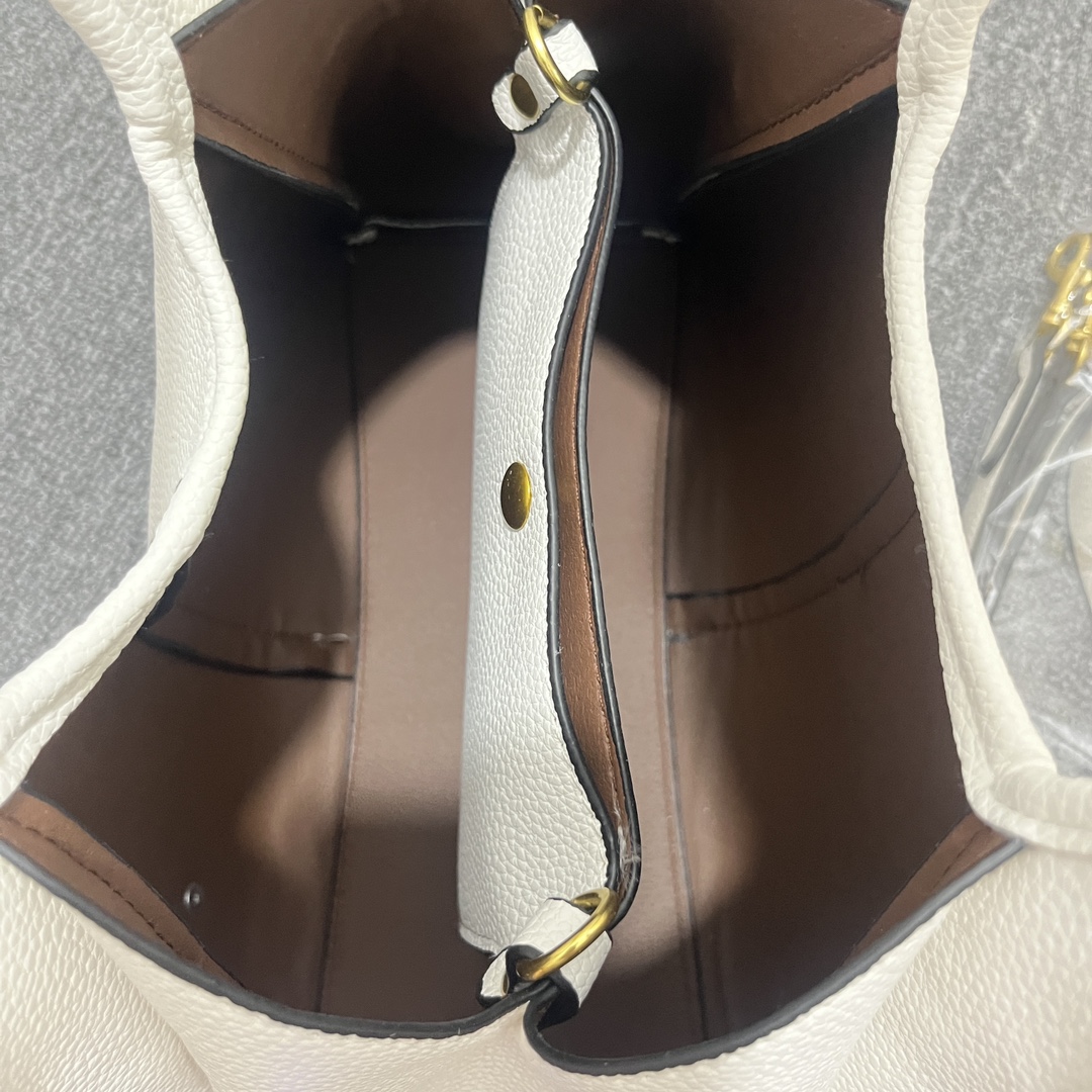 Coach Presbyopia Hand Shoulder Bag