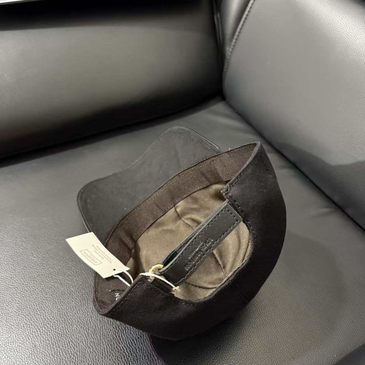 LV new original baseball cap