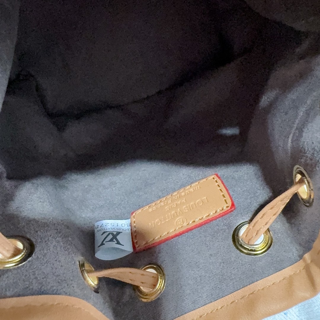 Louis Vuitton Retro Presbyopia Drawstring Mini Bucket Bag Versatile Shoulder Crossbody Bag Handheld Women's Bag