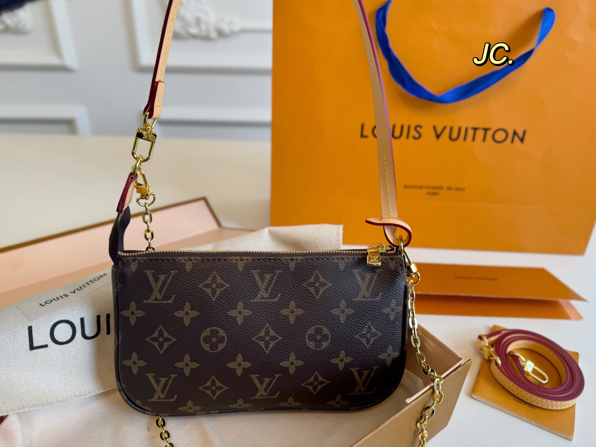 Louis Vuitton's new graffiti chain mahjong bag