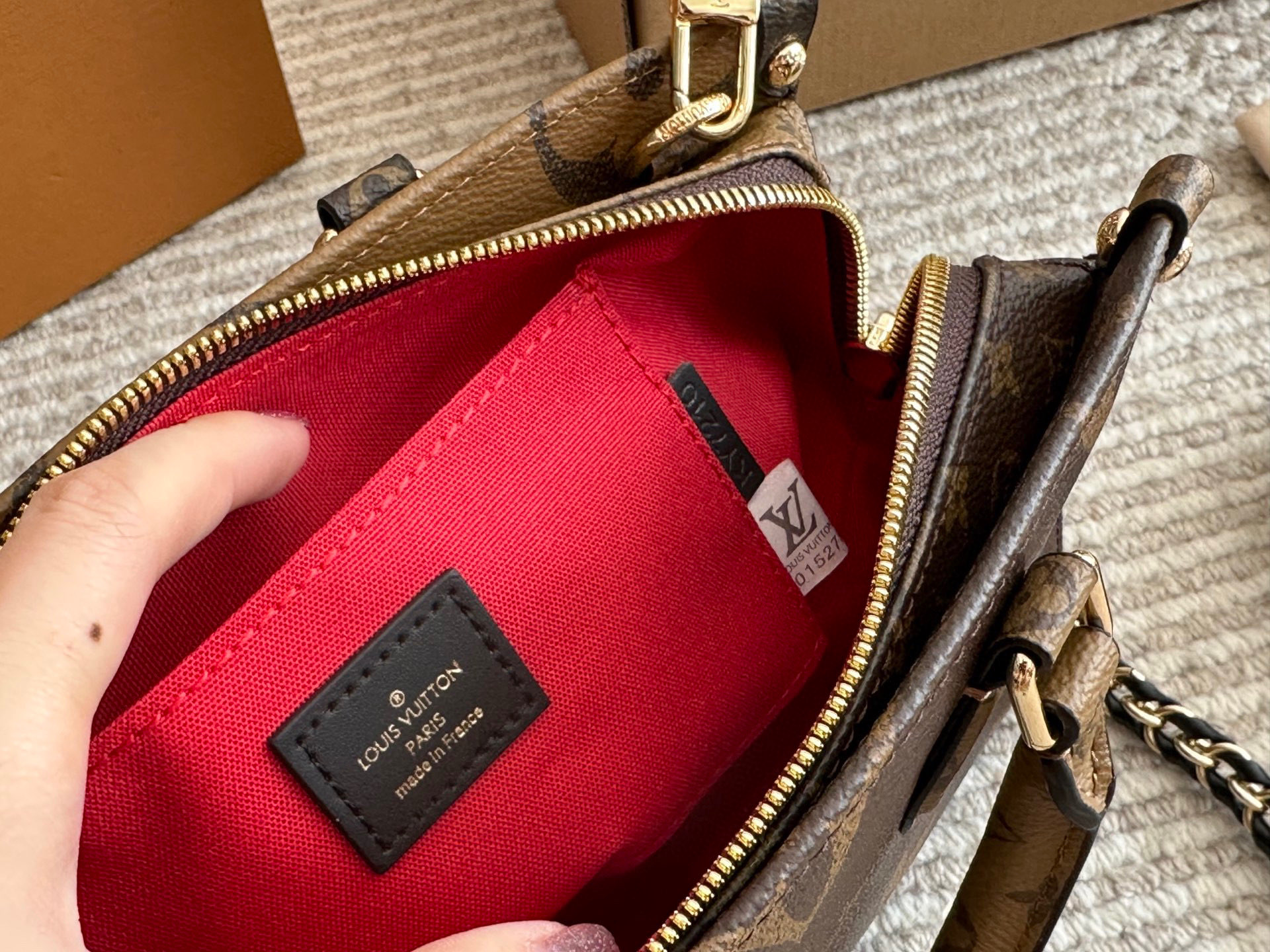 LV OnTheGo east west small tote bag