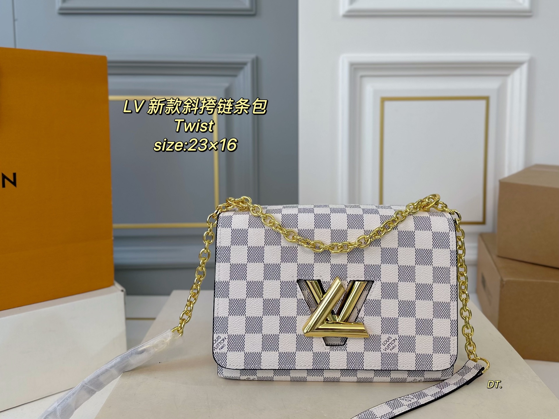 LV new Twist crossbody chain bag