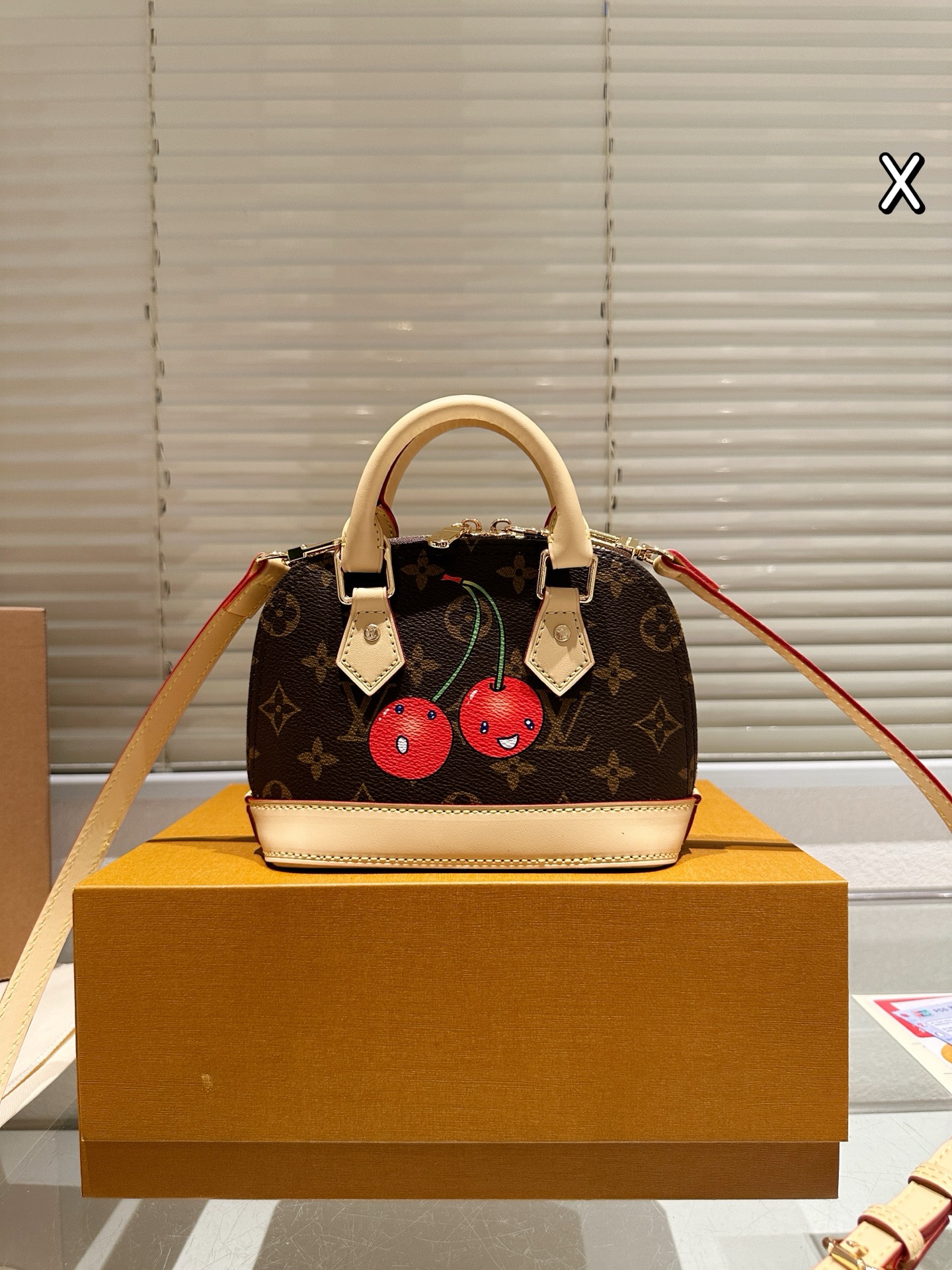 Lv alma bb Cherry printed shell bag
