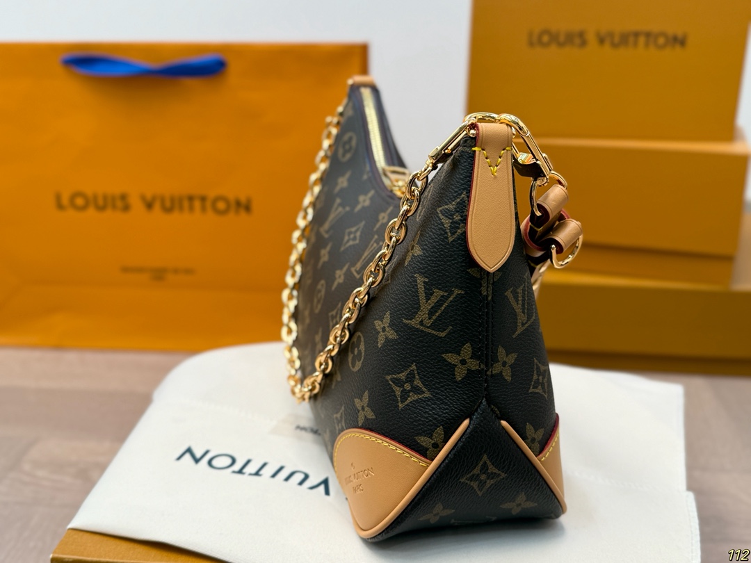 LV croissant top version