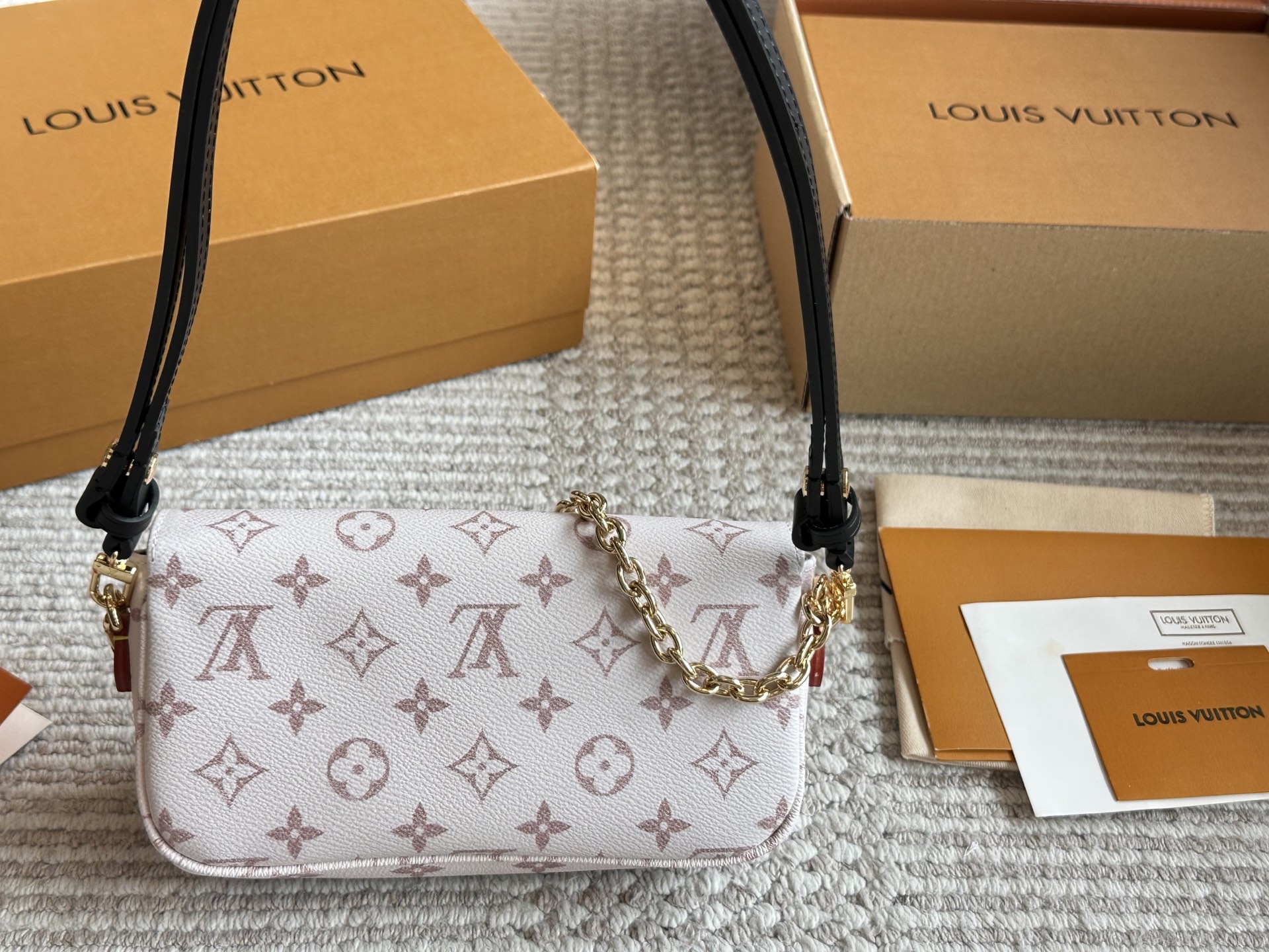LV's popular Ivy Woc Mahjong bag