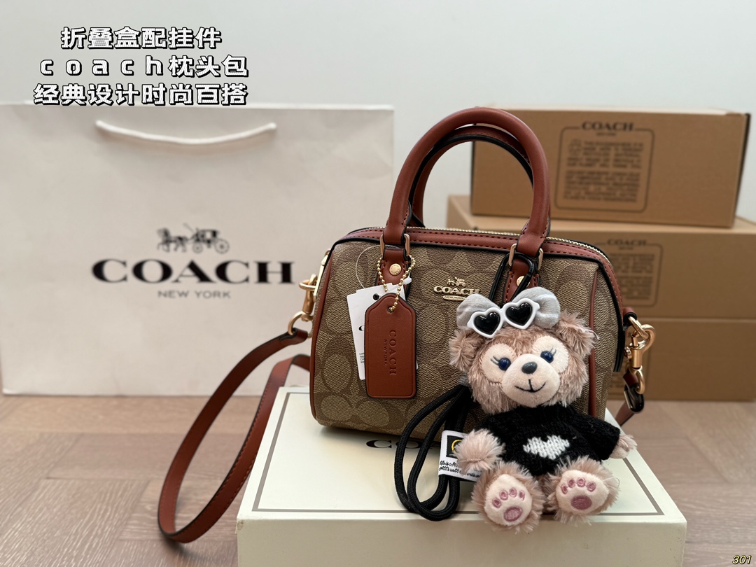 Coach Pillow Bag Classic Design Fashionable Versatile Handbag Crossbody Bag