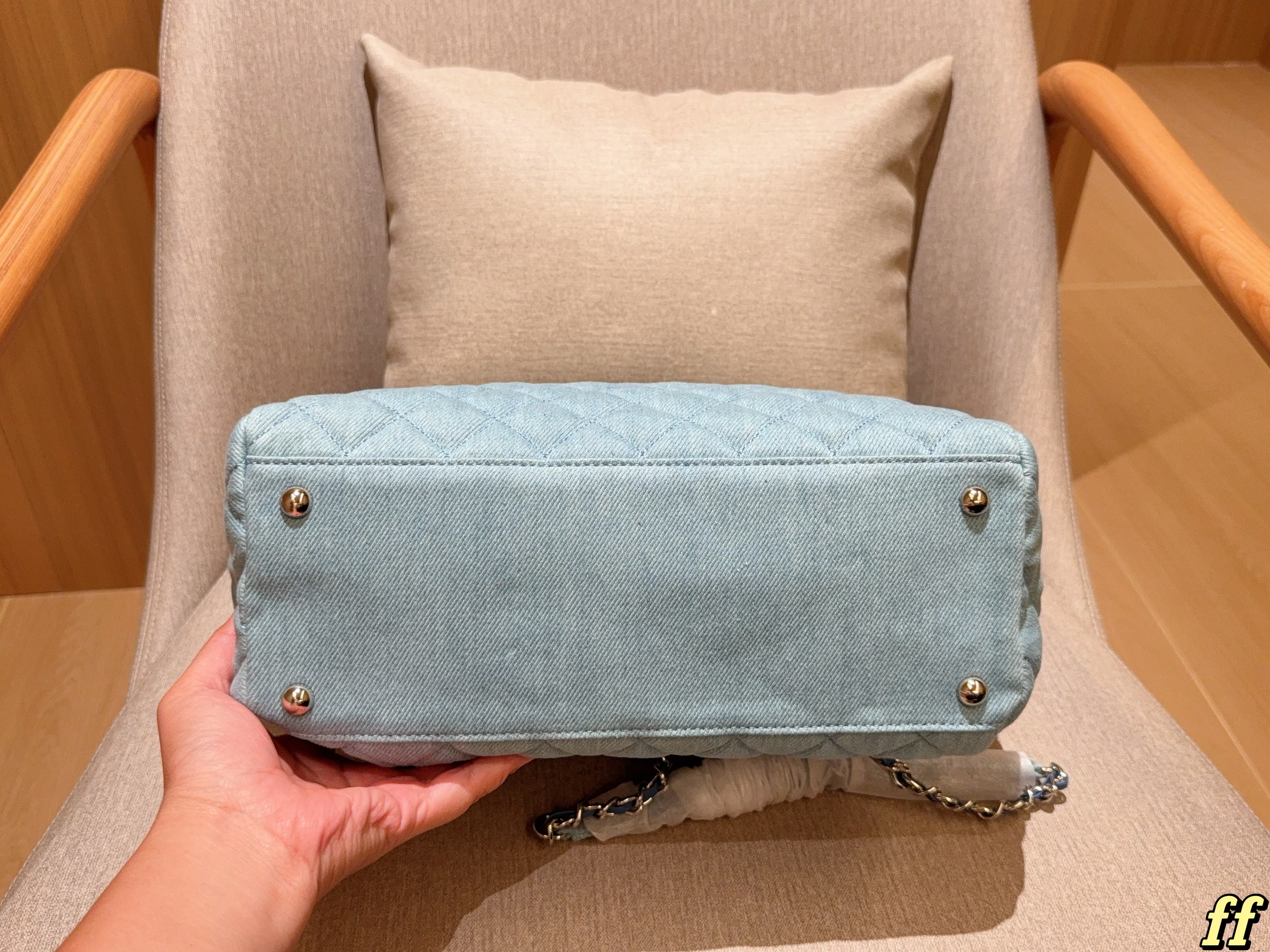 Chanel denim Tote bag