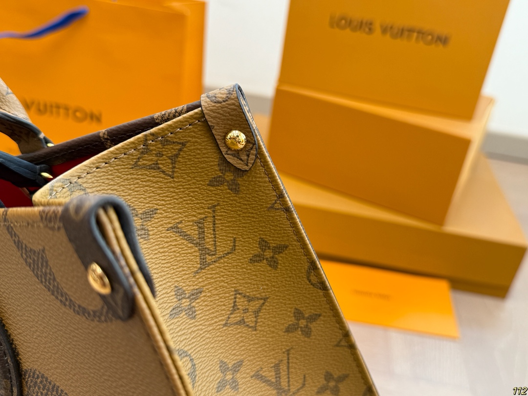 LV onthego shopping bag