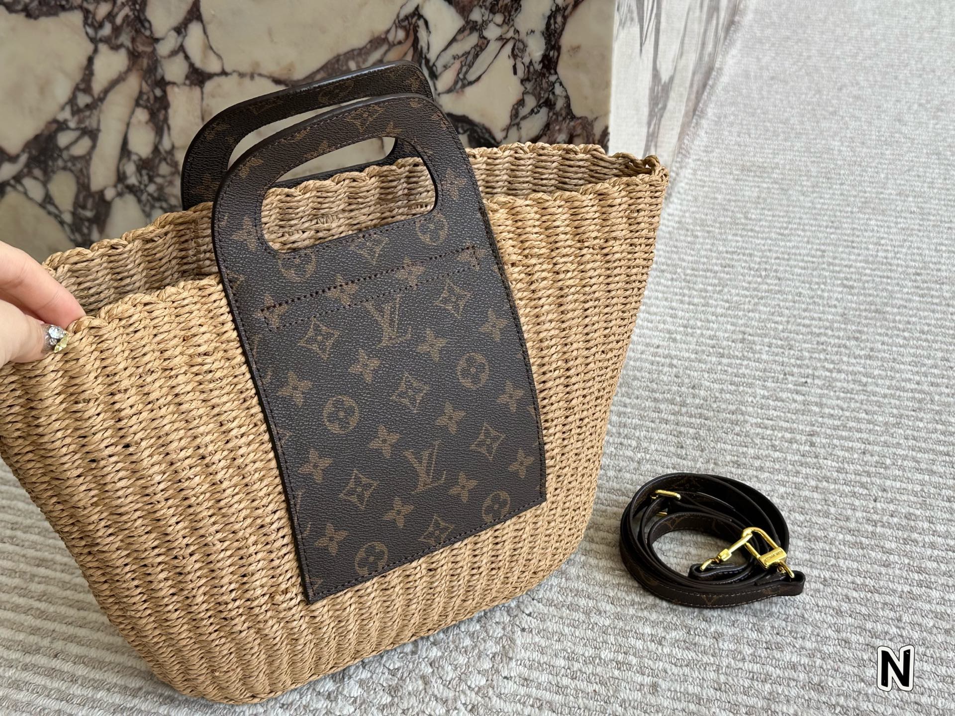 LV straw woven bag hand crossbody casual