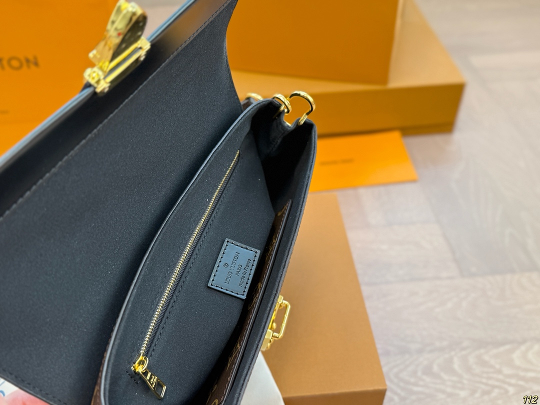 LV Onehandle messenger bag