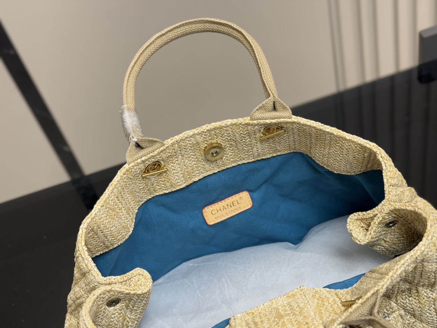 Chanel straw shopping bag