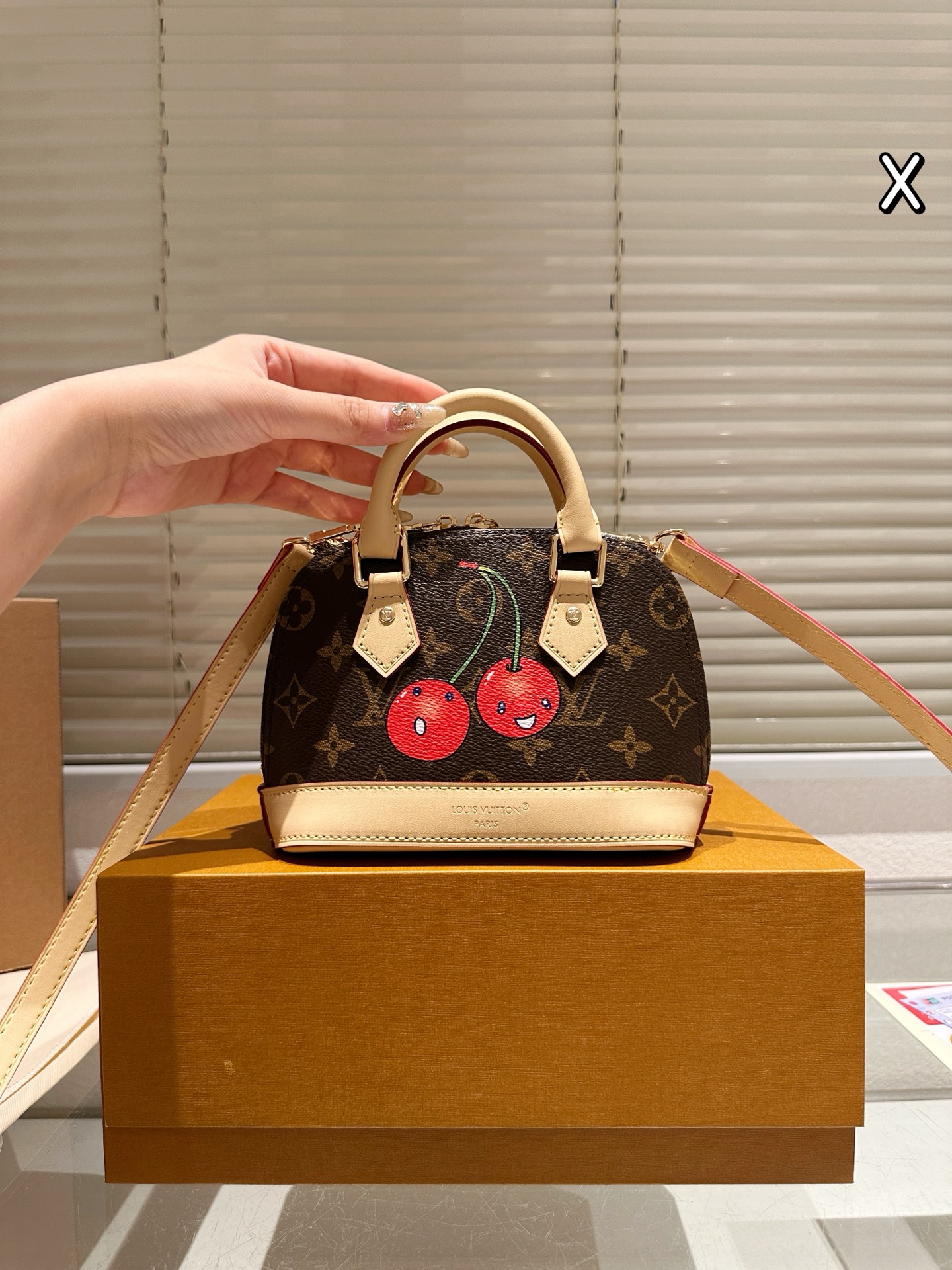 Lv alma bb Cherry printed shell bag