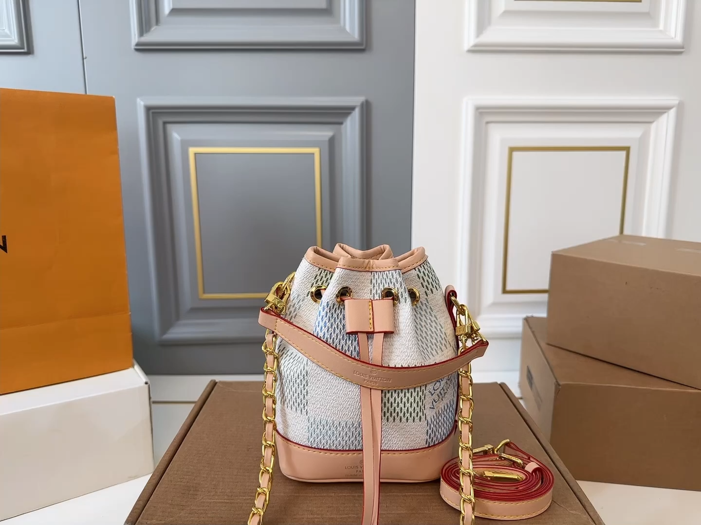 LV nano noe bucket bag