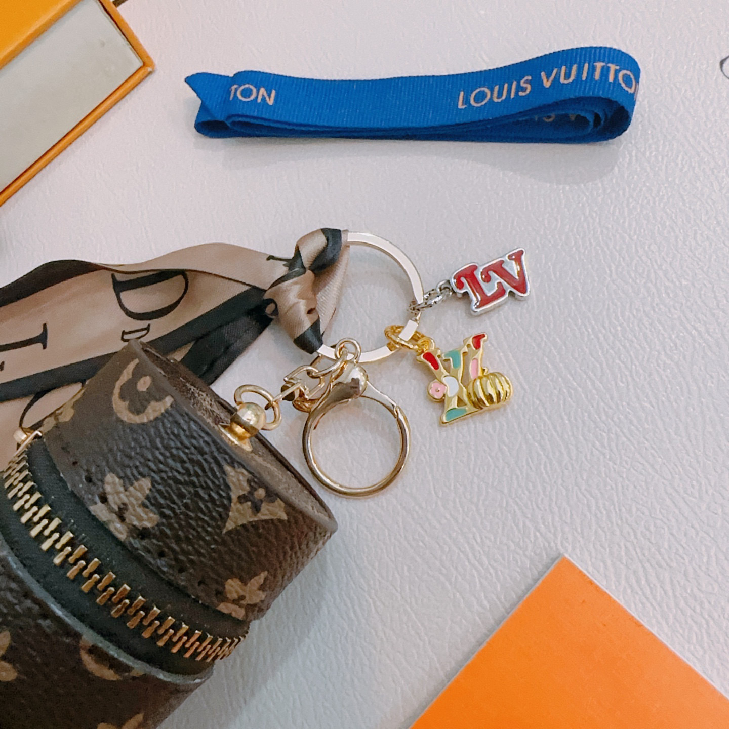 LV keychain bag buckle