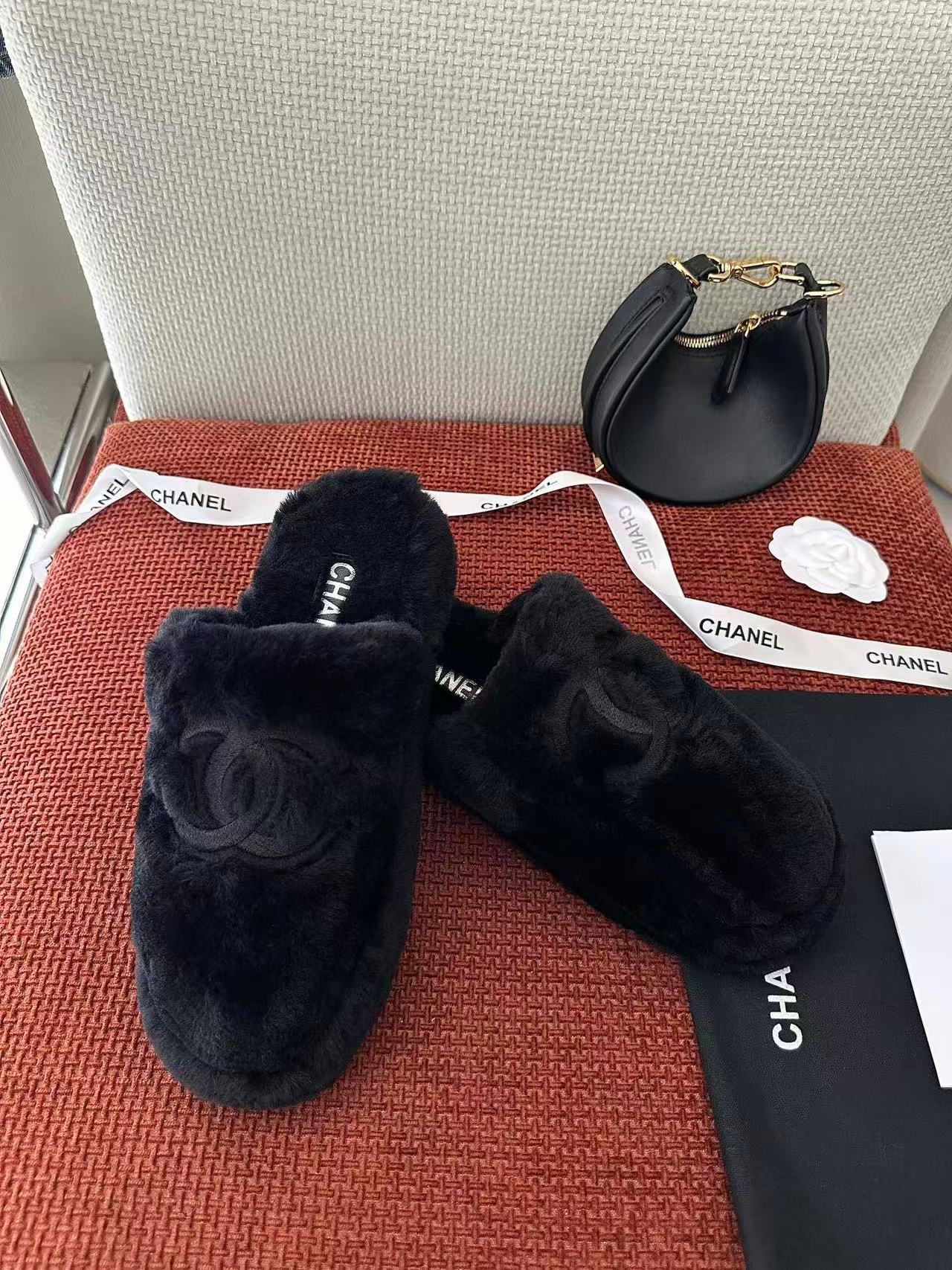 Chanel double C embroidered fur slippers