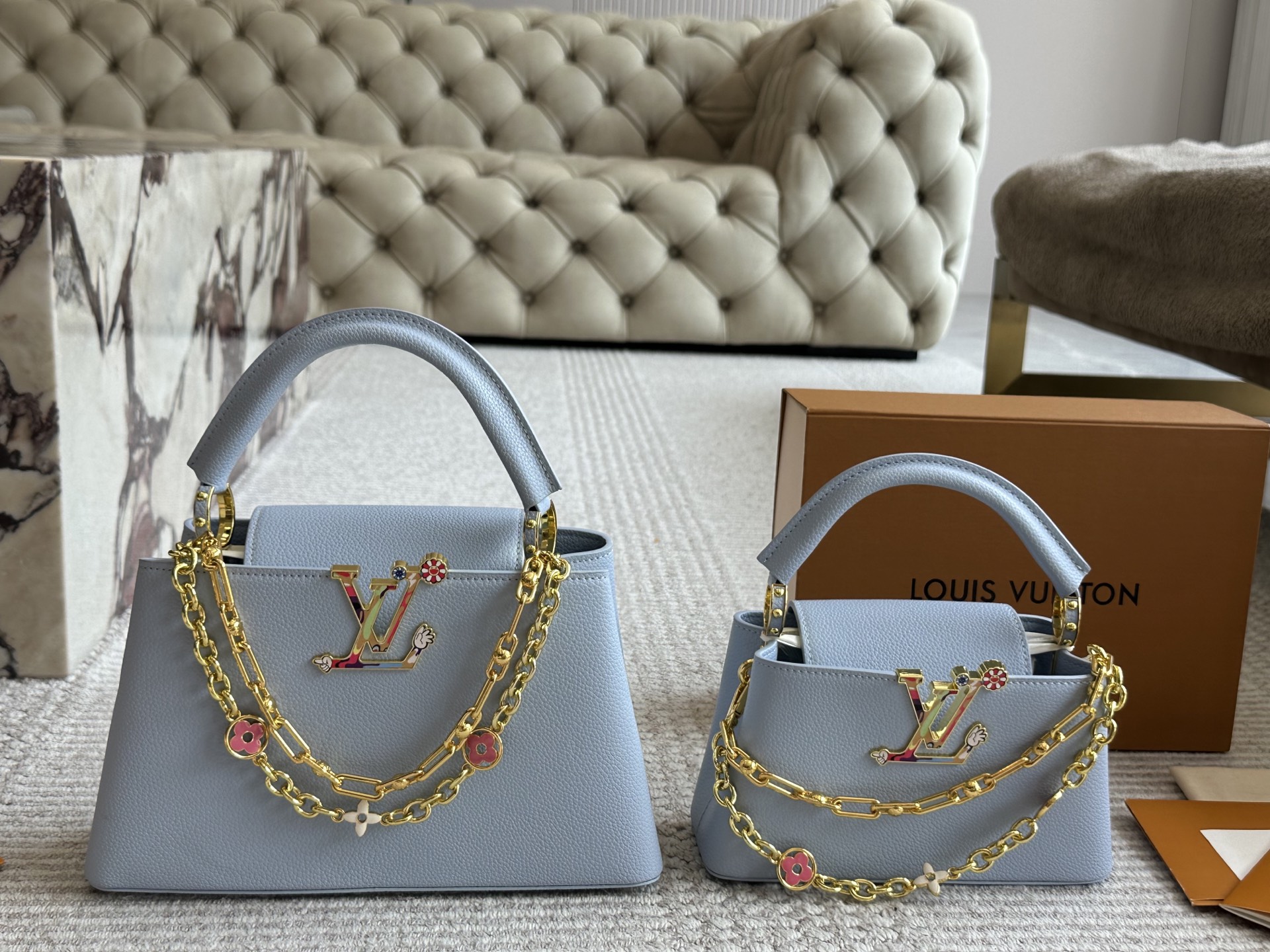 LV Capucines Lady Bag