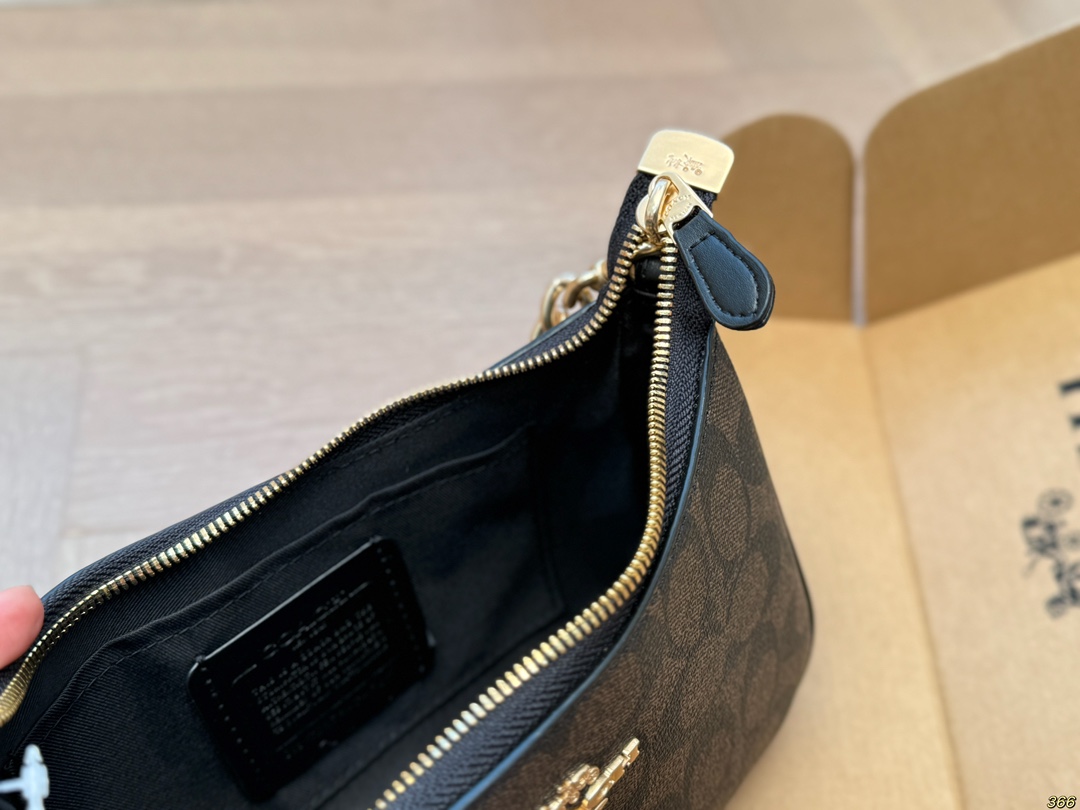 COACH underarm mahjong bag