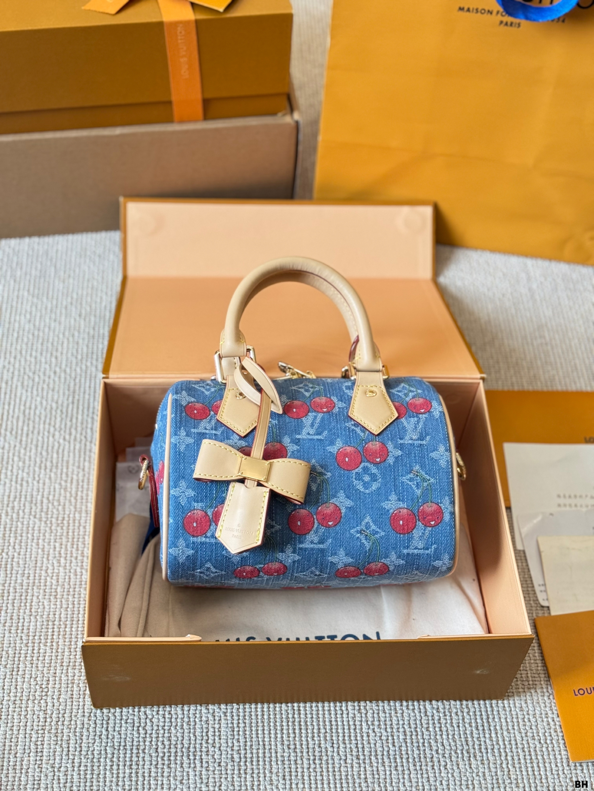 Lv Speedy 20 Cherry Print pillow bag