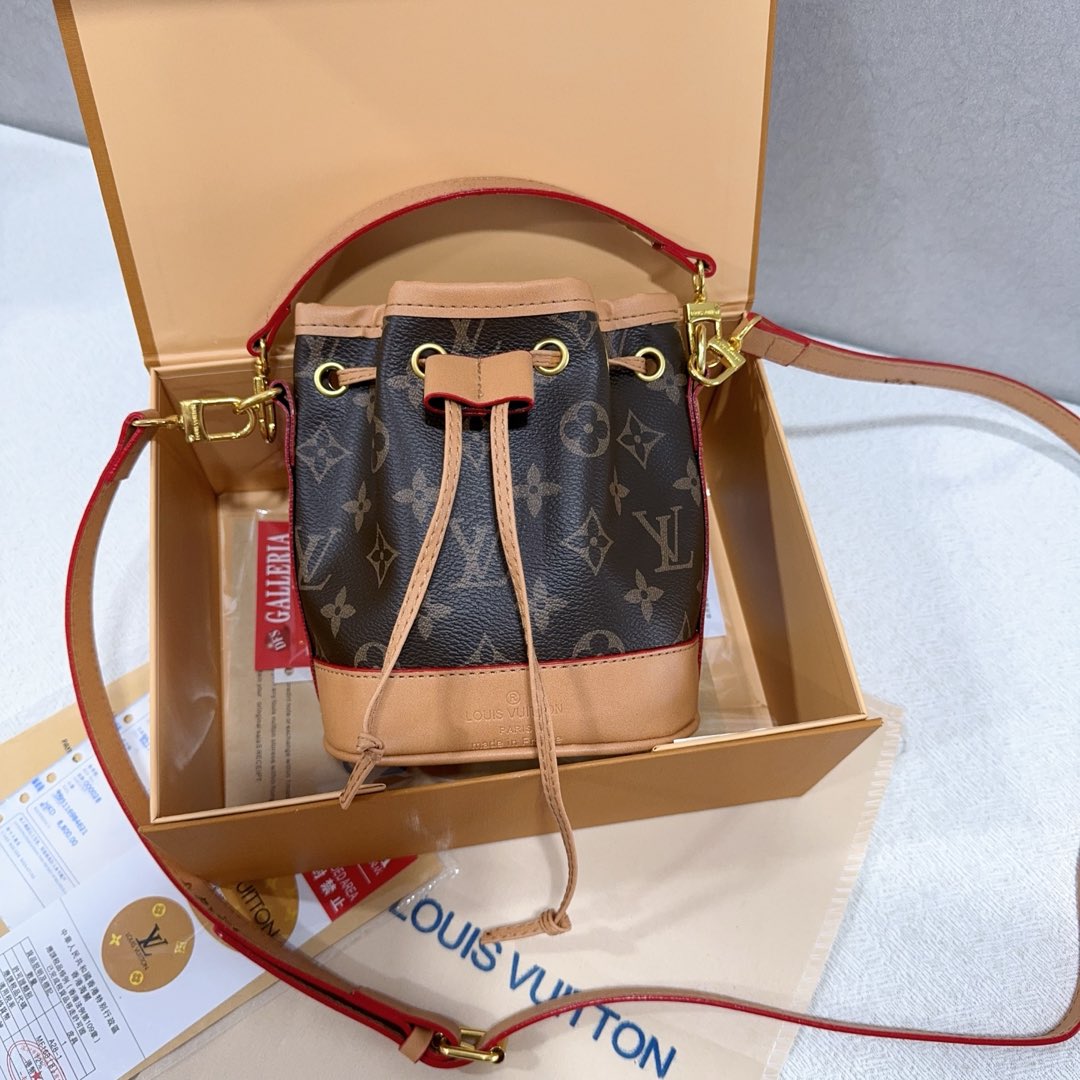 Louis Vuitton Retro Presbyopia Drawstring Mini Bucket Bag Versatile Shoulder Crossbody Bag Handheld Women's Bag