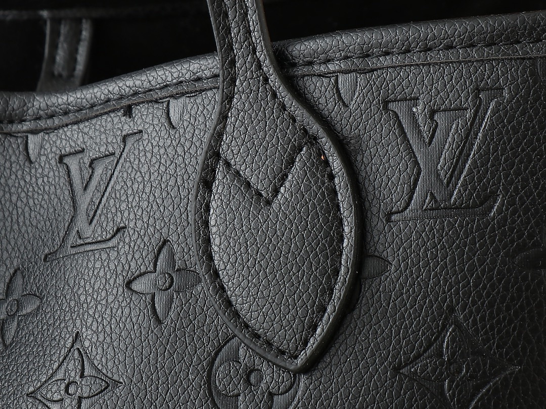 LV&Murakami Takashi Neverfull monogram bag
