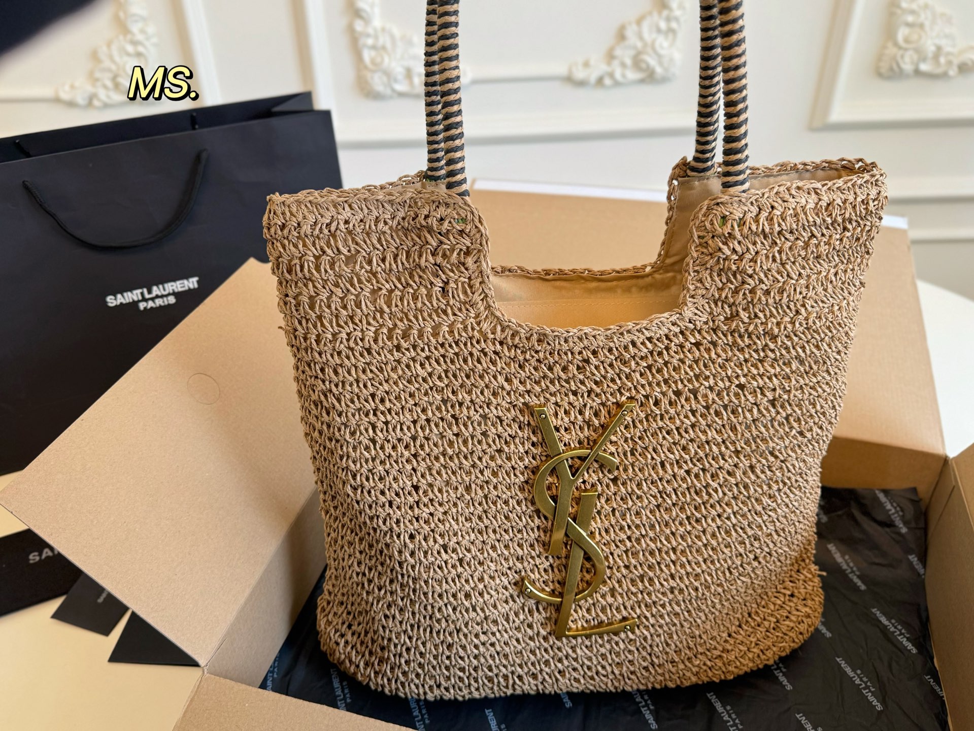 YSL's new straw tote bag is lazy and casual