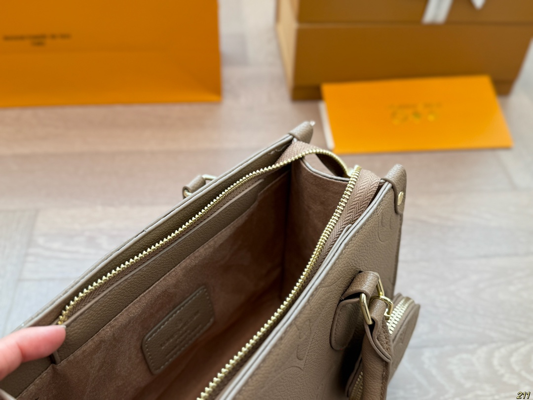 LV tote bag limited edition lvonthego salt retro college style