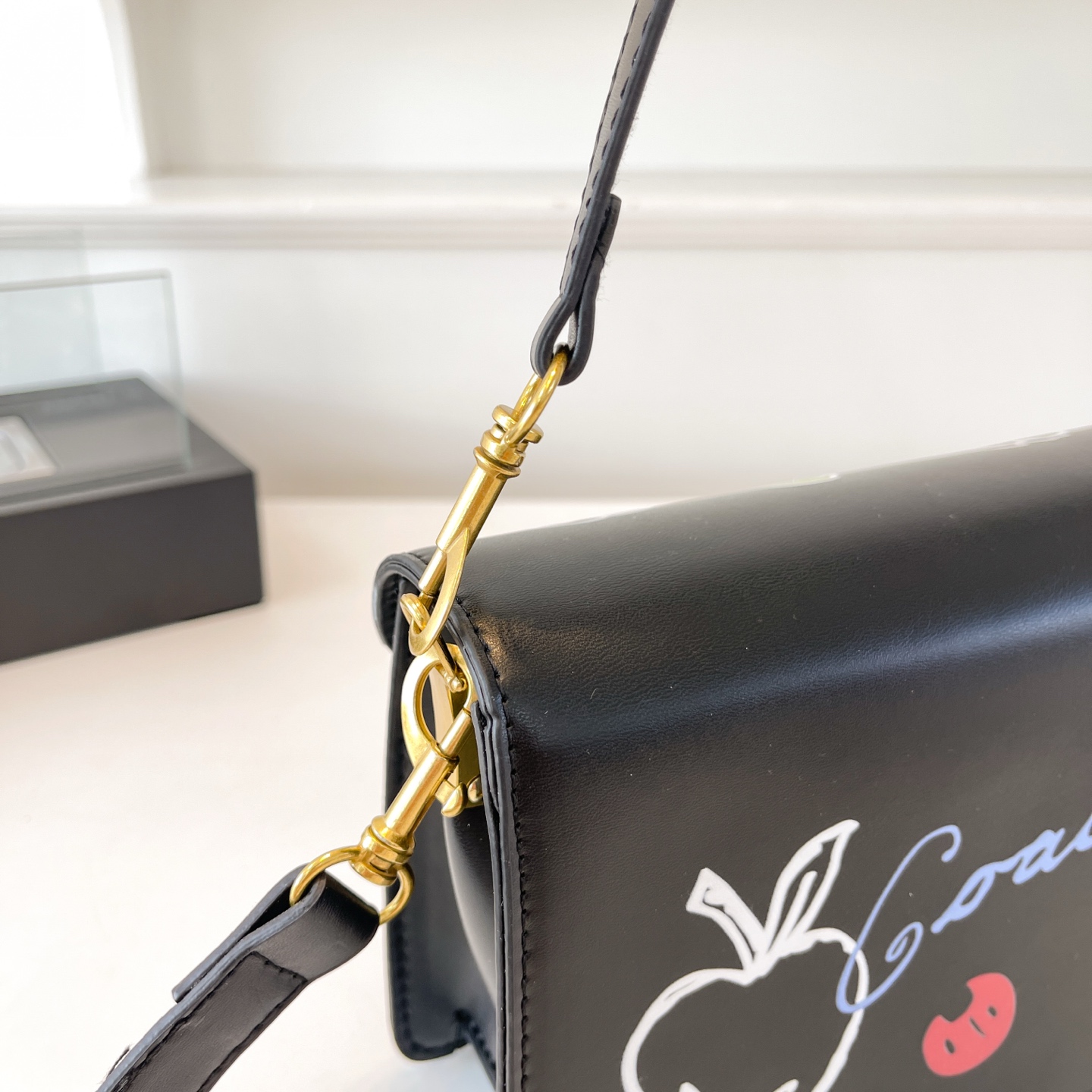 Coach Women's Printed Shoulder Bag Crossbody Bag Commuting