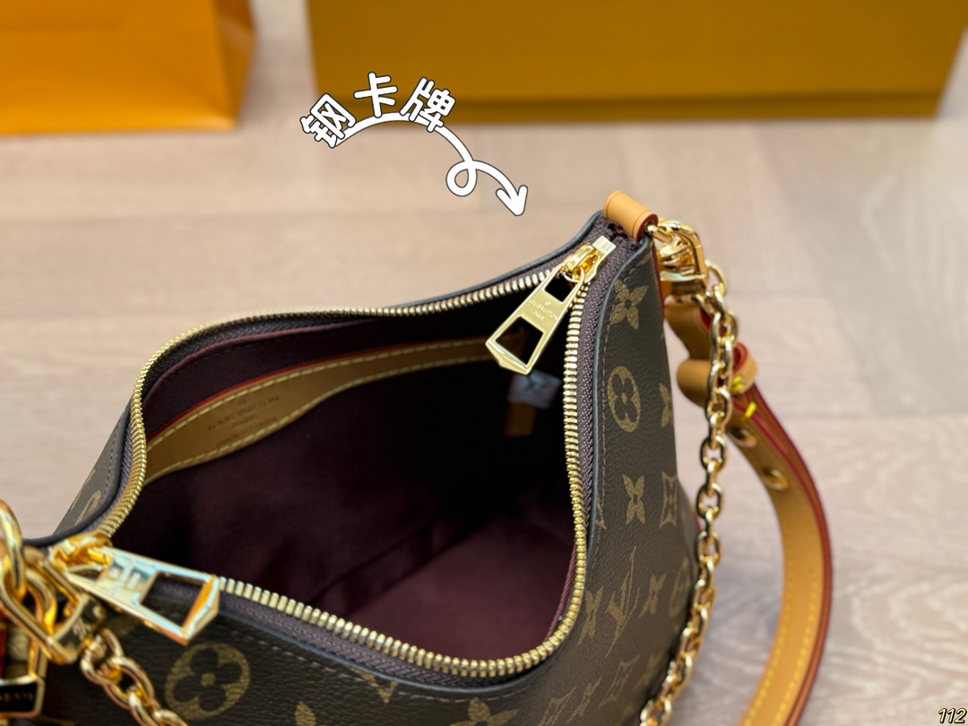 LV croissant top version