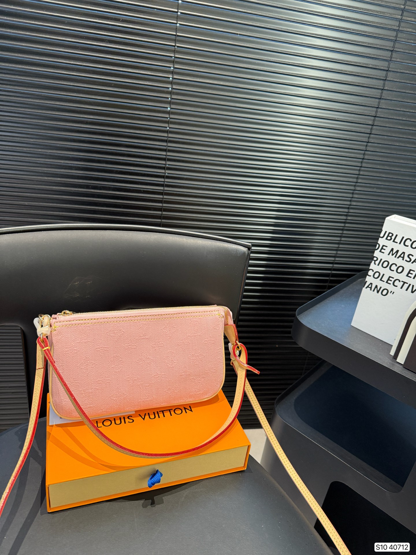 LV armpit second hand sack