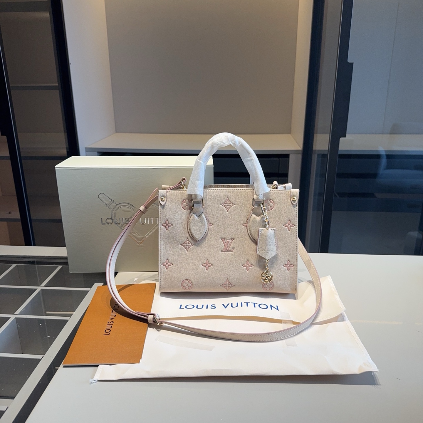 LV Strawberry Milk Series Tote Bag High Version