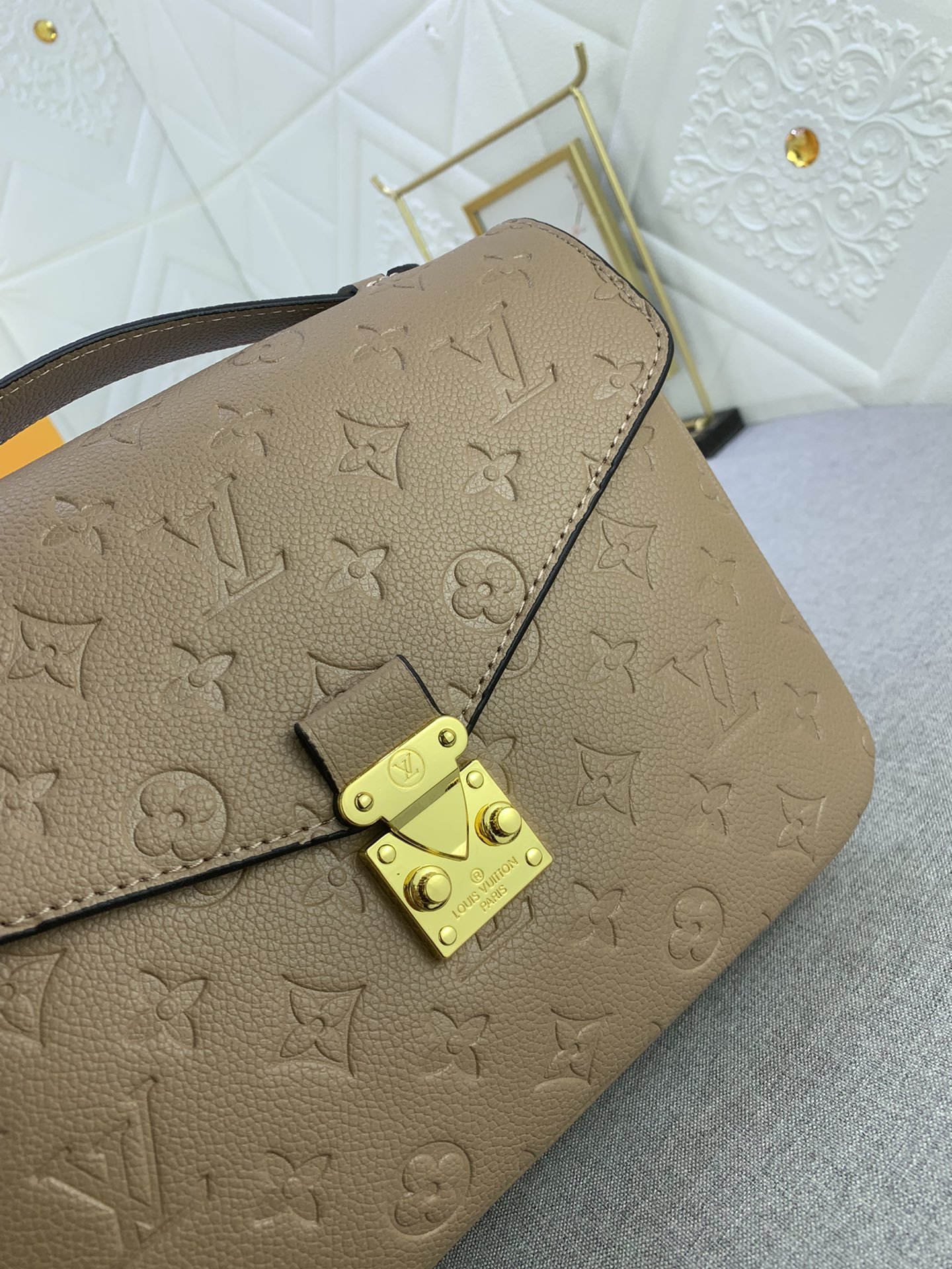 LV Pochette Métis Monogram Empreinte bag