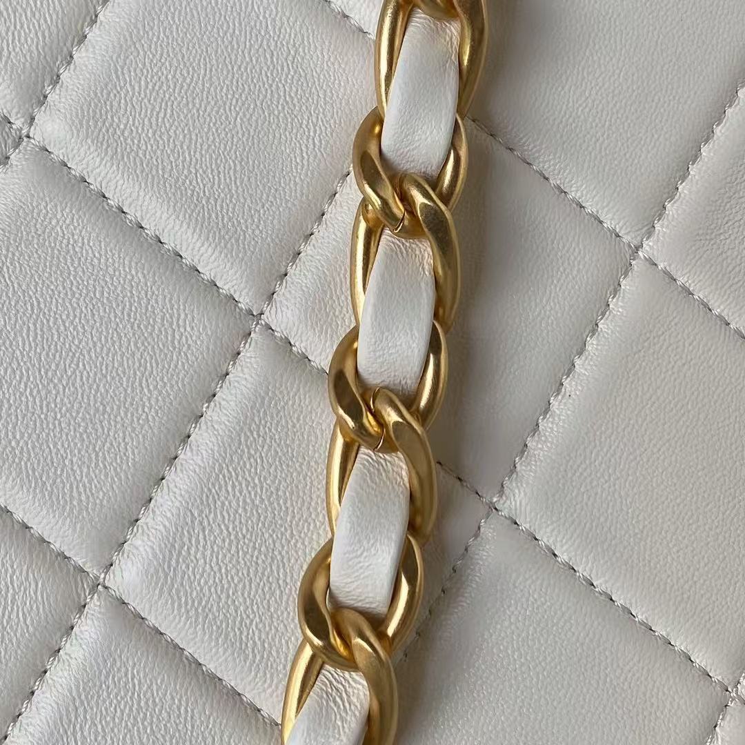 Chanel 23k hobo underarm hippie bag 12A quality