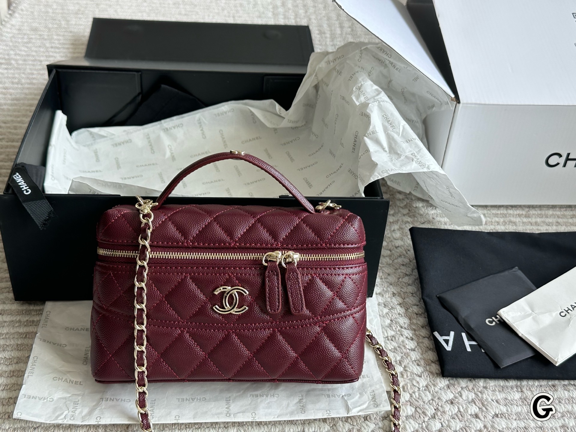 Chanel 25c's best-selling lp box bag