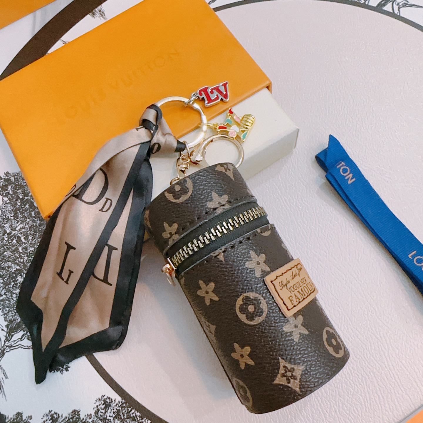 LV keychain bag buckle