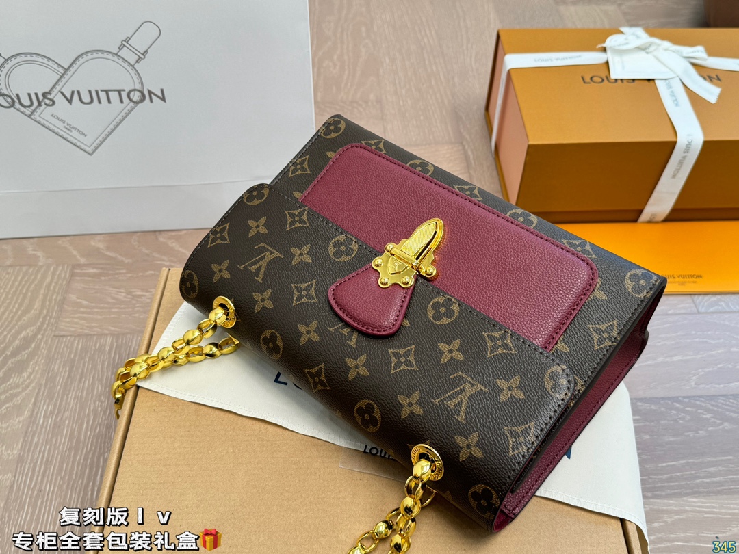LV victoire chain bag