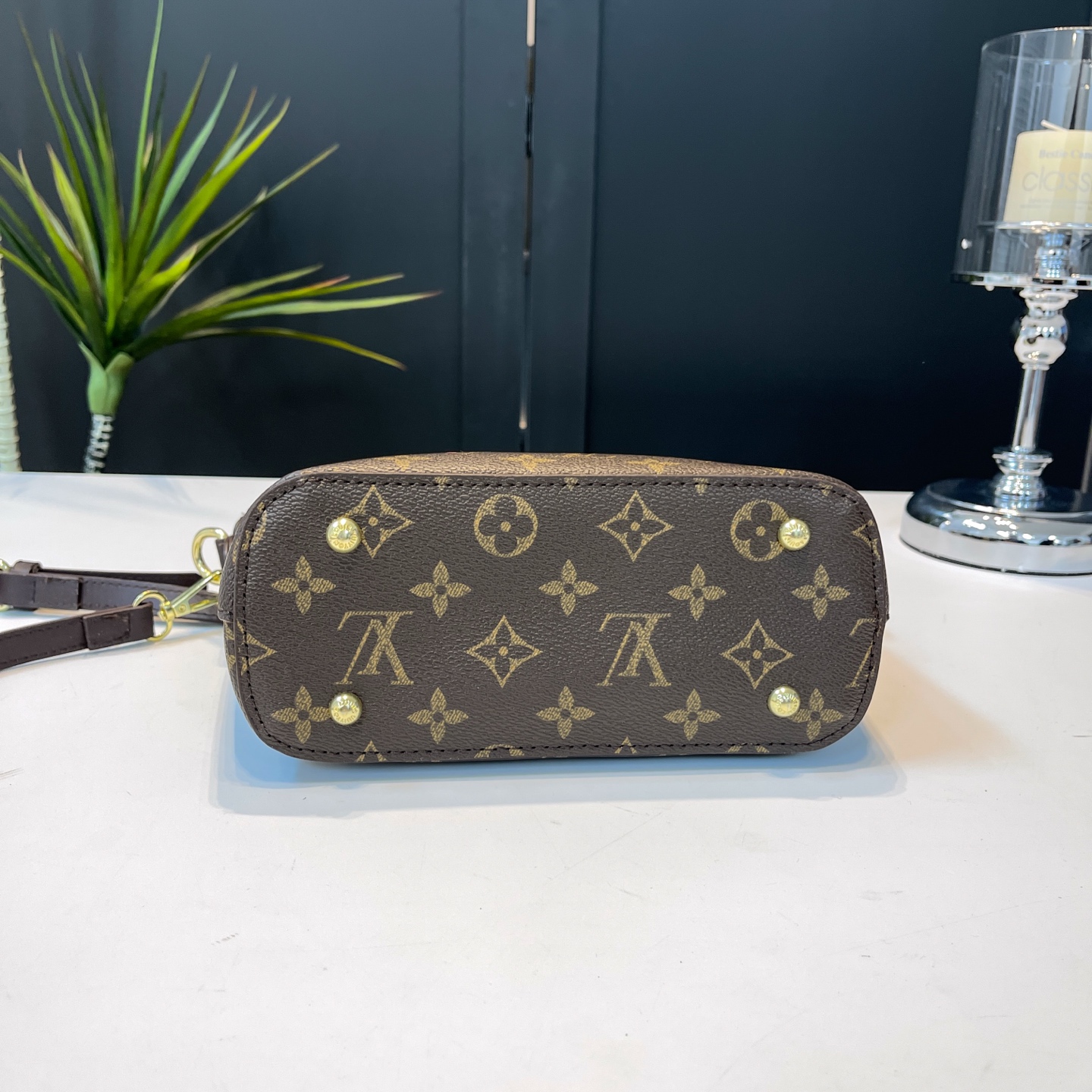 Louis Vuitton tote bag shoulder crossbody bag