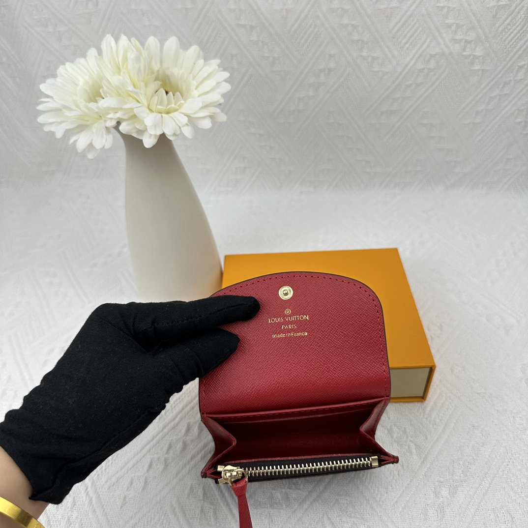 LV compact and practical coin purse