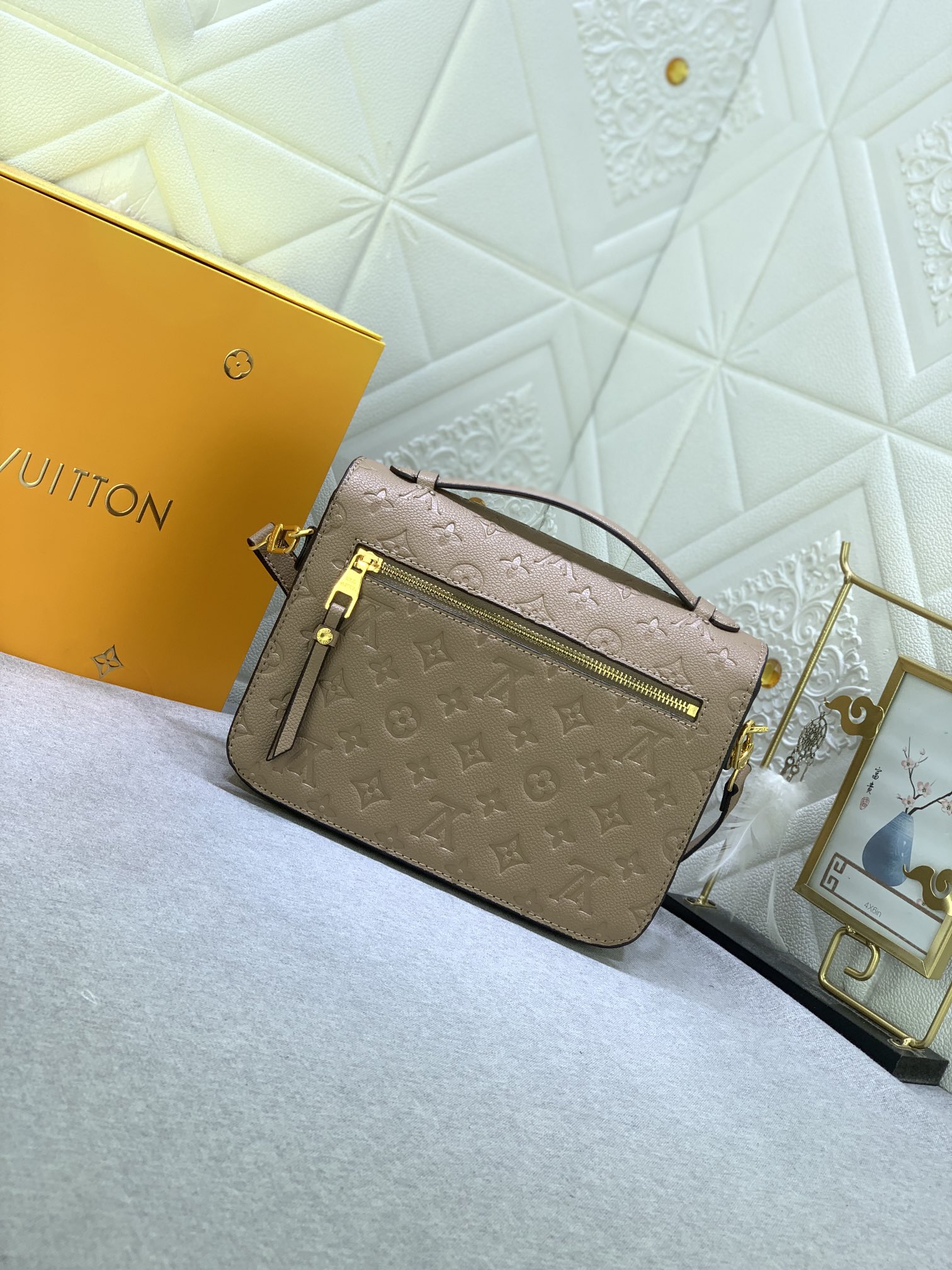 LV Pochette Métis Monogram Empreinte bag