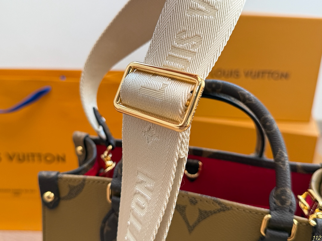 LV onthego shopping bag