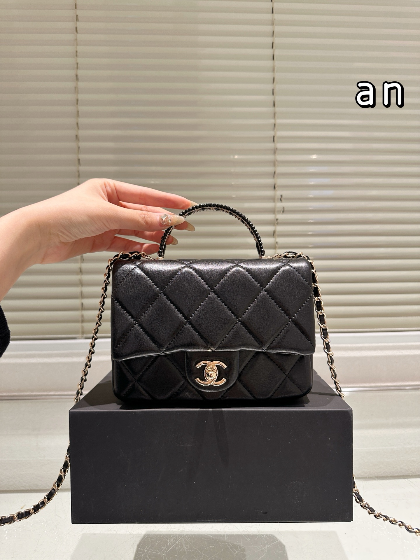 Chanel cf handbag