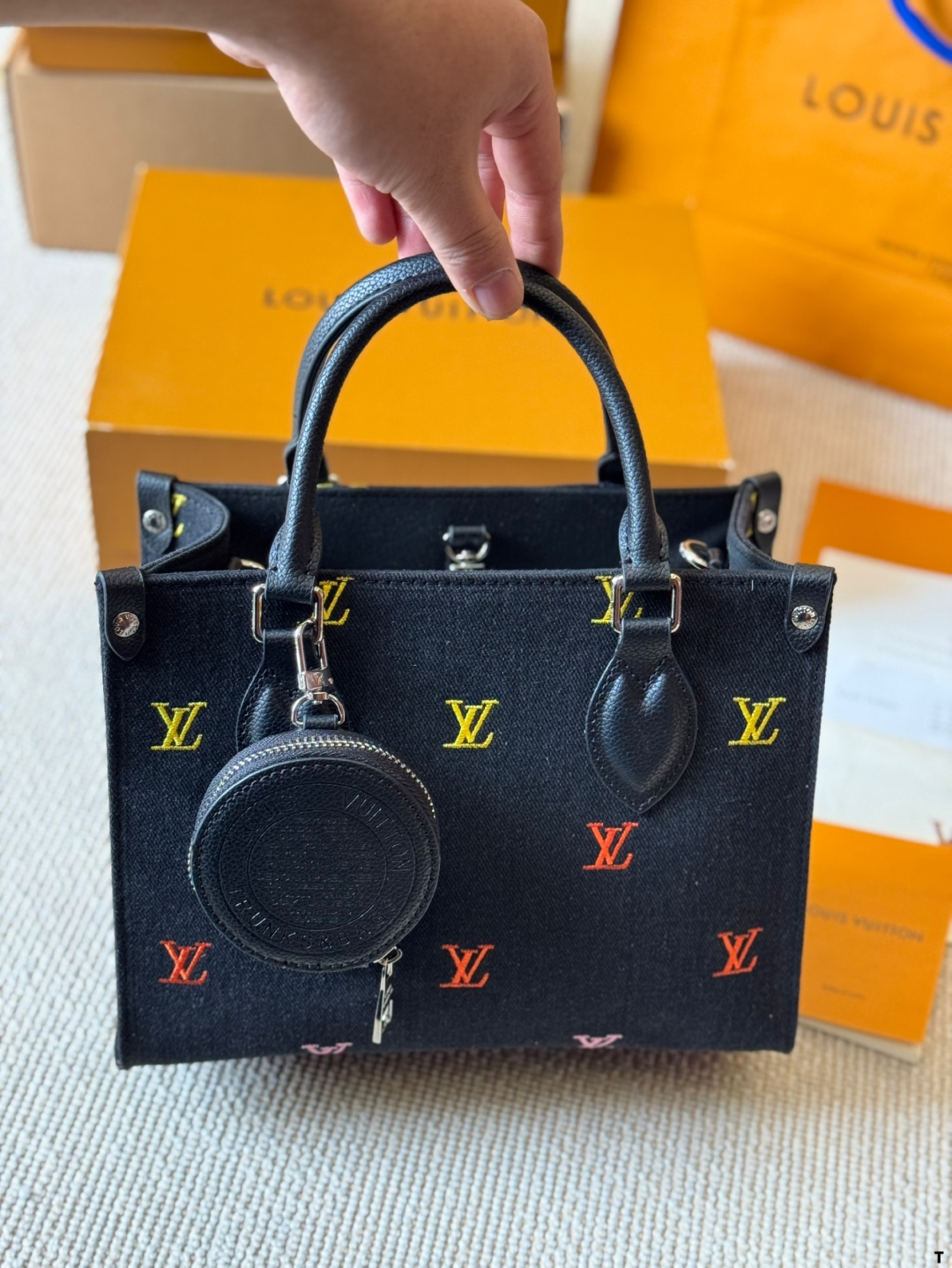 LV onthego new jungle bag