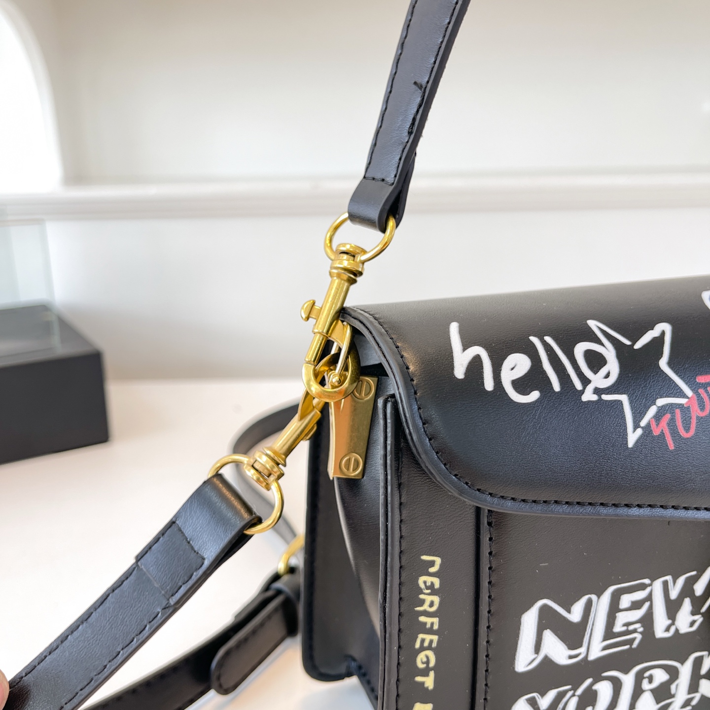 Coach Women's Printed Shoulder Bag Crossbody Bag Commuting